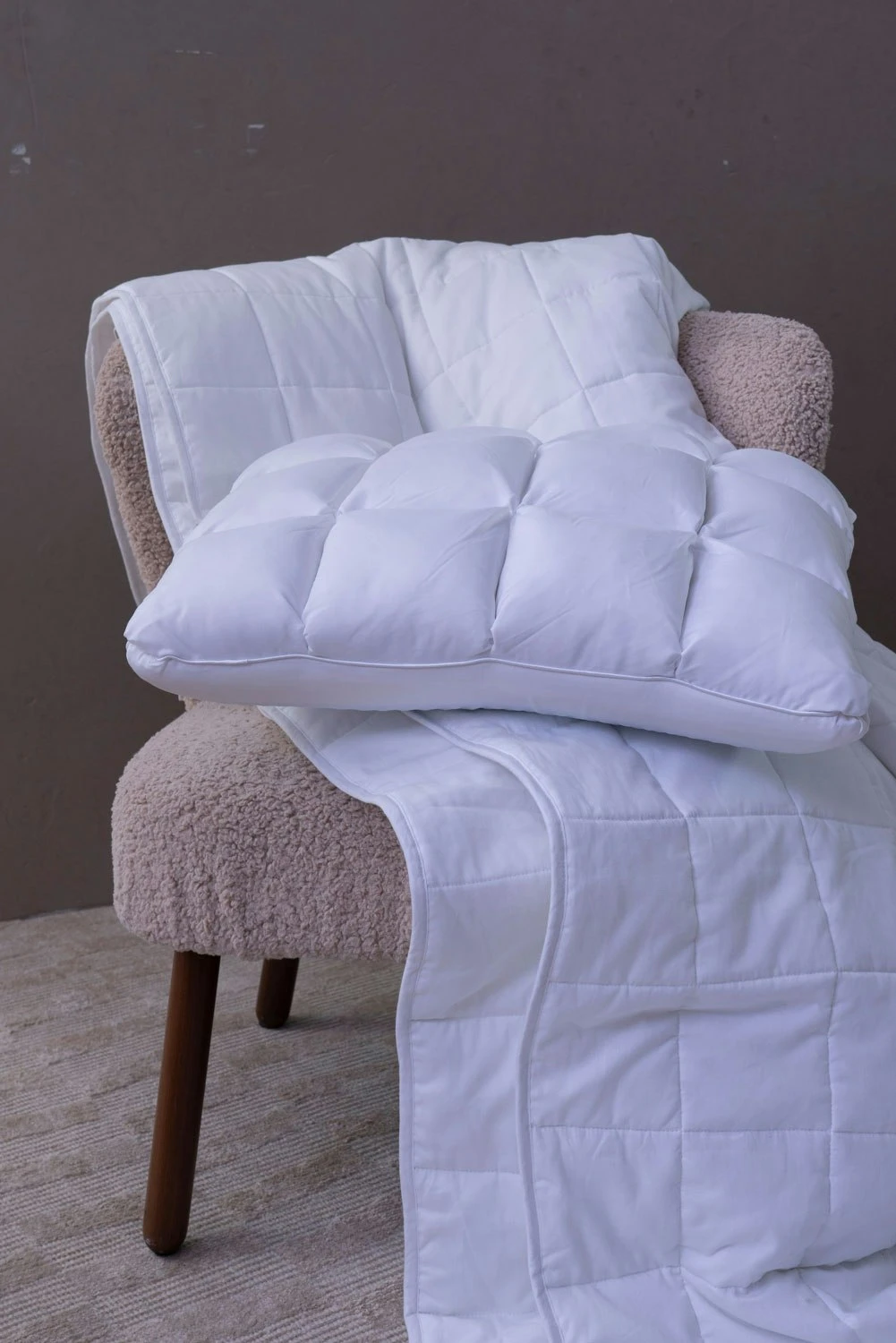 Pearl Classic Weighted Duvet, 150x210 Cm, 5 Kg 8 Pearl Classic Weighted Duvet, 150x210 Cm, 5 Kg - Afbeelding 6
