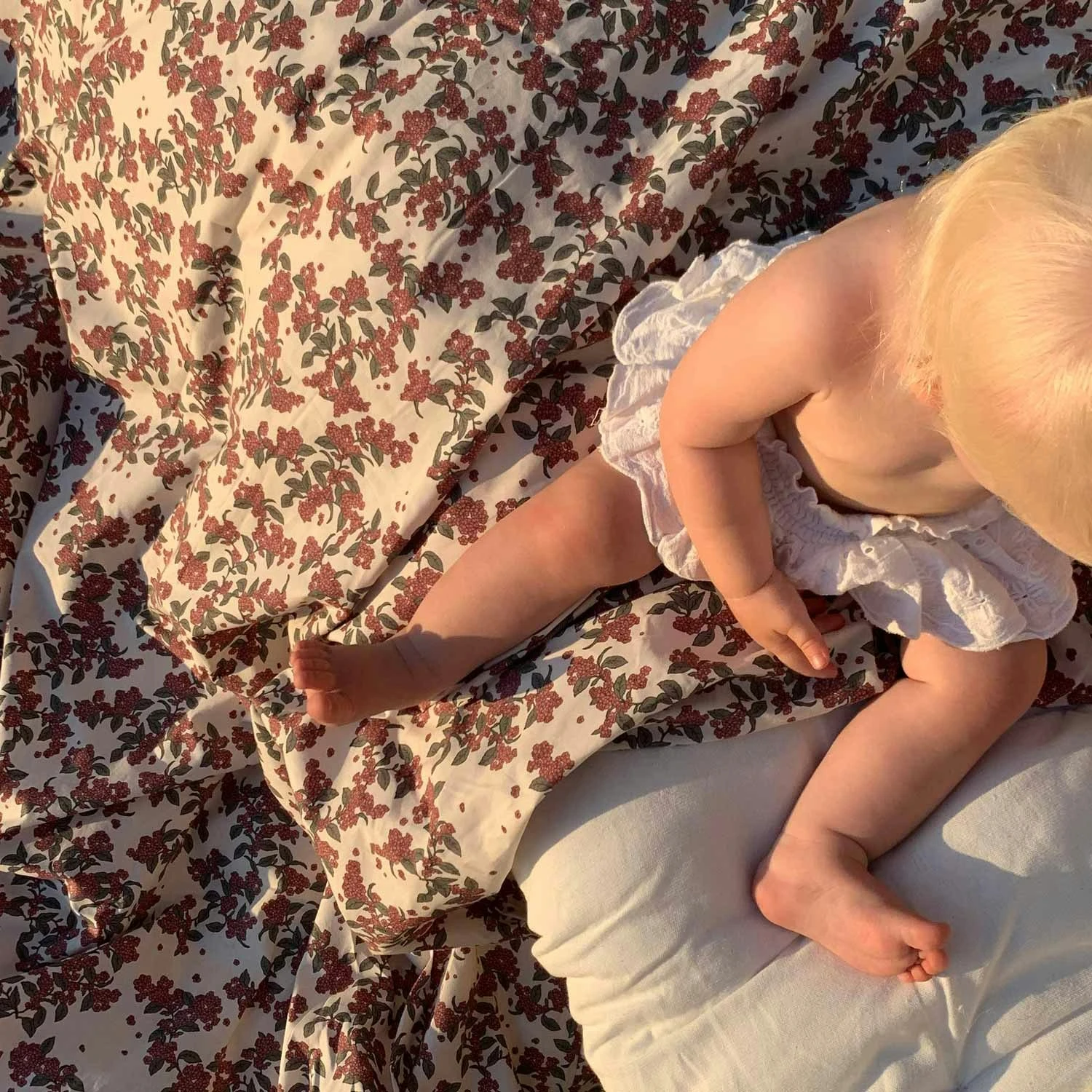 Cherrie Blossom Baby Bedset, 70x80 Cm 4 Cherrie Blossom Baby Bedset, 70x80 Cm - Afbeelding 2