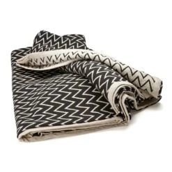 Zigzag Bedspread 140x260 Cm, Black/White