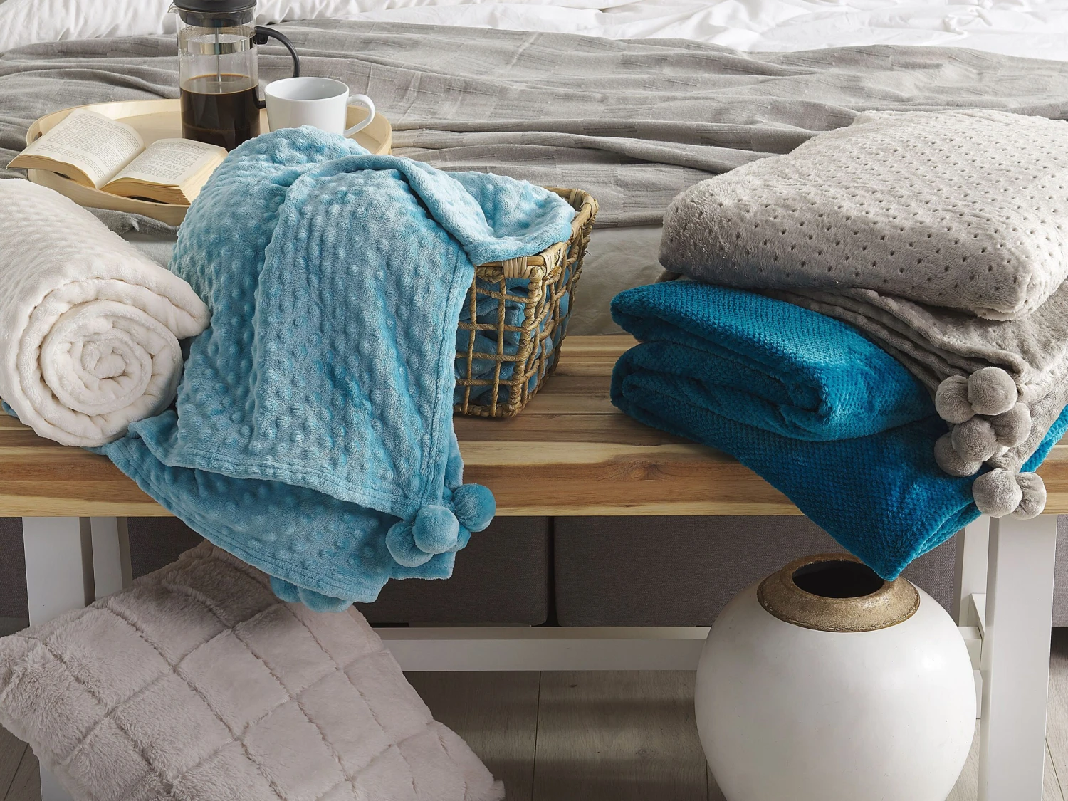 Plaid Turquoise In Diverse Formaten SAITLER 5 Plaid Turquoise In Diverse Formaten SAITLER - Afbeelding 3