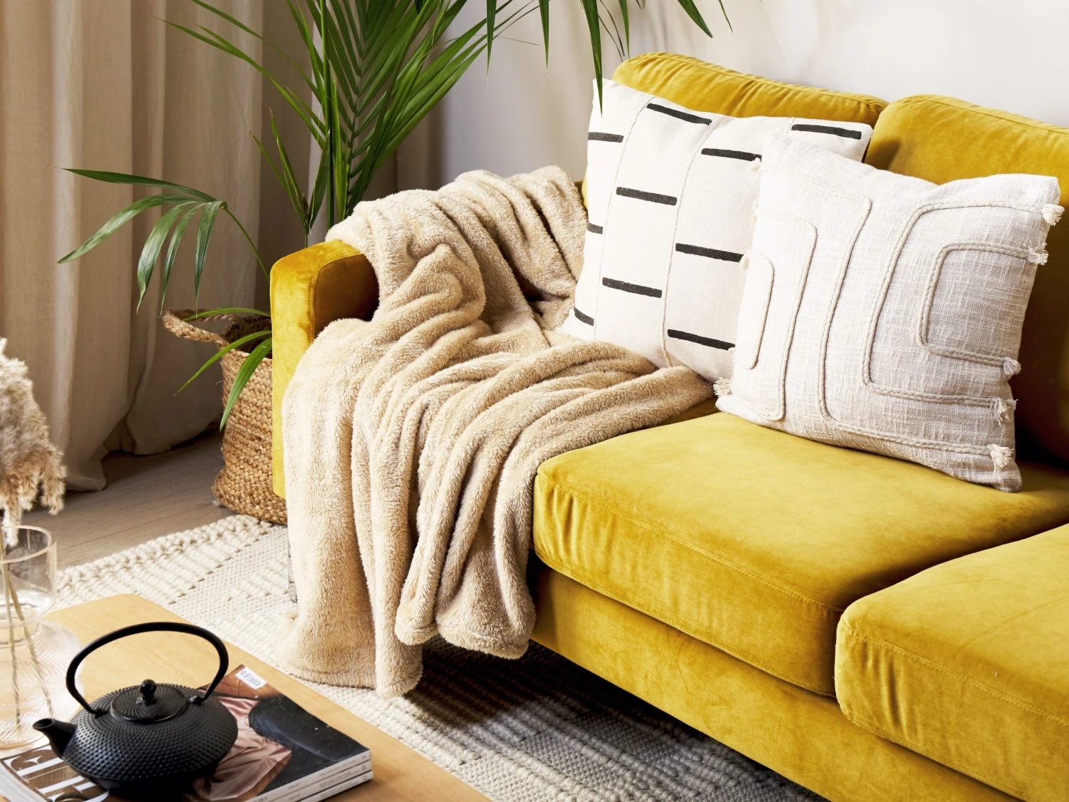 Deken Zandbeige 125 X 150 Cm NAMDU 4 Deken Zandbeige 125 X 150 Cm NAMDU - Afbeelding 2